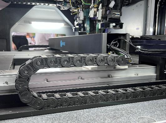 Cable transportador de equipos 3C de alto rendimiento y costo de f&aacute;brica iHF