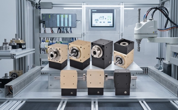 Eficiencia de ingenier&iacute;a con reductores de engranajes de &aacute;ngulo recto industriales